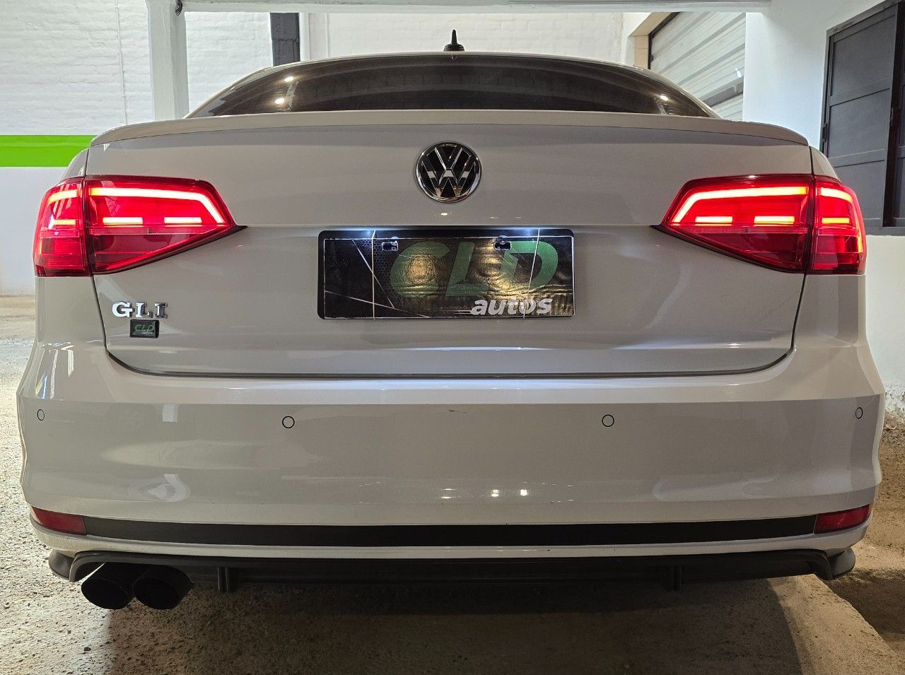 Volkswagen Vento Usado Financiado en Mendoza, deRuedas