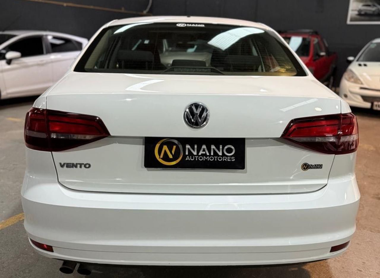Volkswagen Vento Usado en Córdoba, deRuedas
