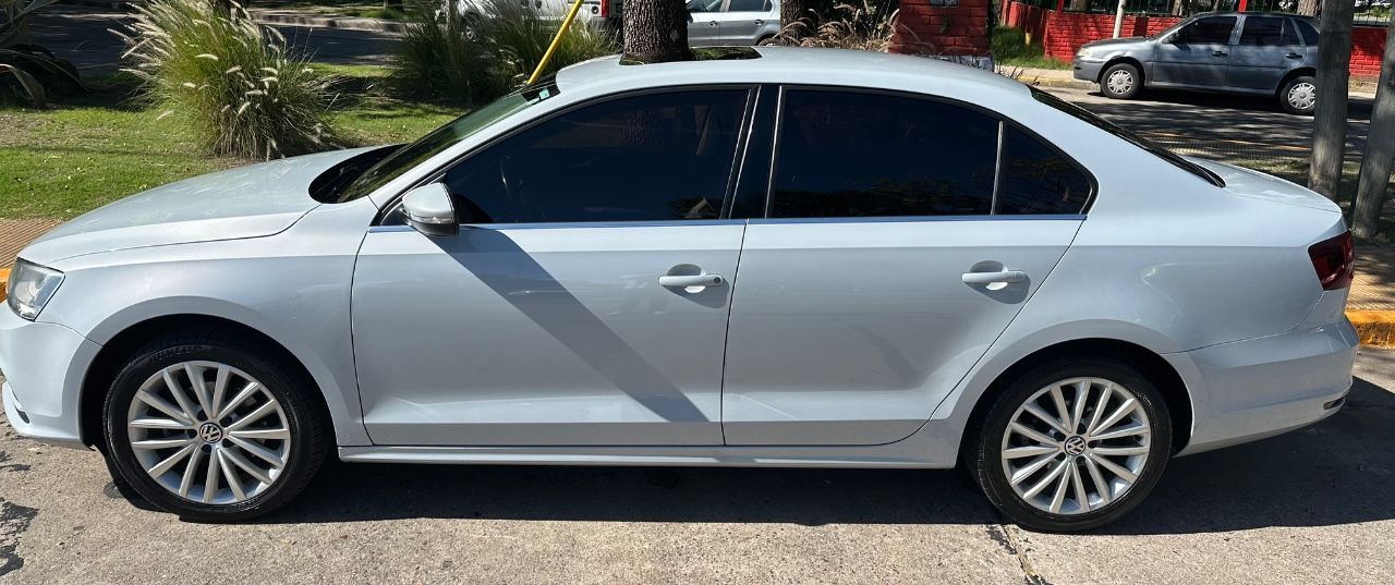 Volkswagen Vento Usado en Buenos Aires, deRuedas