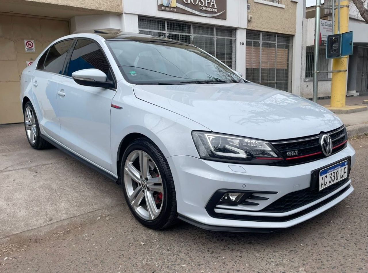 Volkswagen Vento Usado en Mendoza, deRuedas