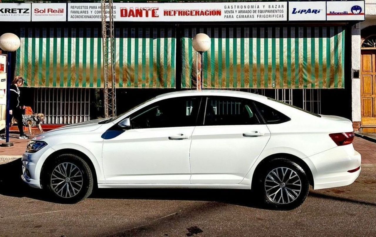 Volkswagen Vento Usado en Mendoza, deRuedas
