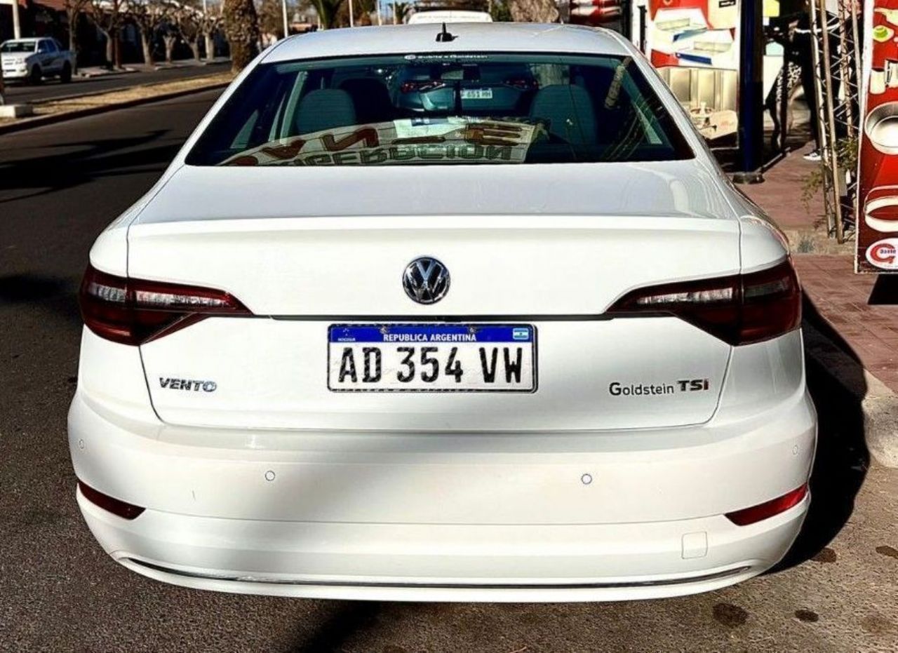 Volkswagen Vento Usado en Mendoza, deRuedas