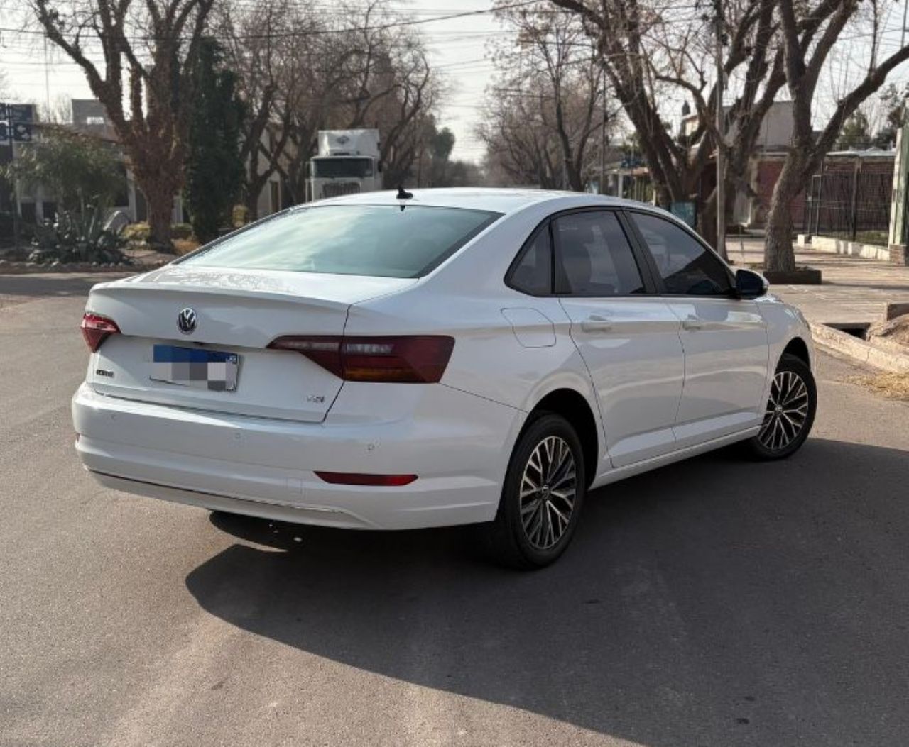 Volkswagen Vento Usado Financiado en Mendoza, deRuedas
