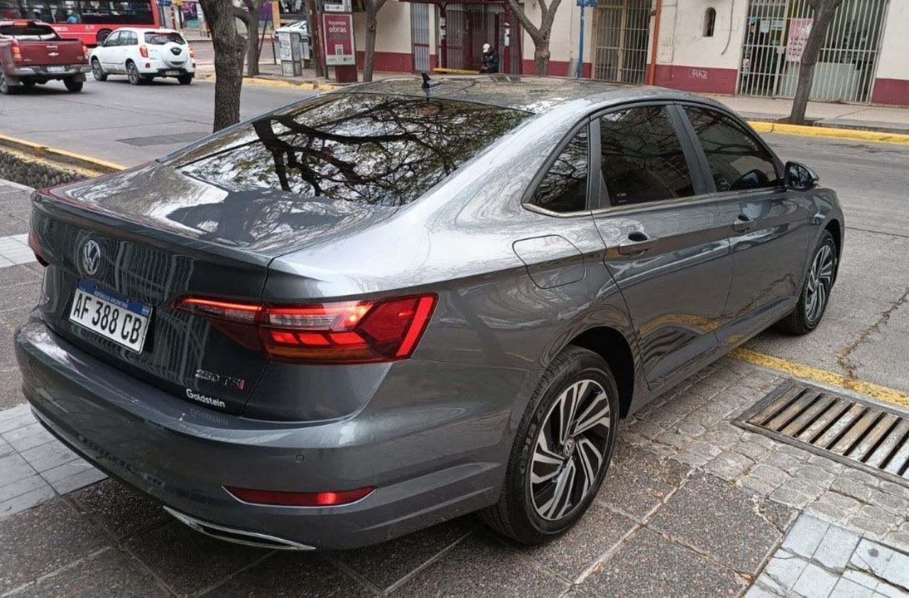 Volkswagen Vento Usado en Mendoza, deRuedas