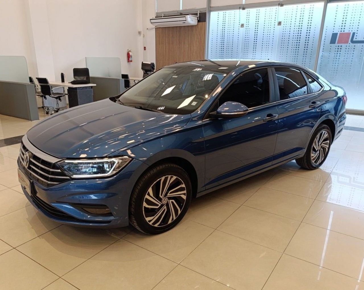 Volkswagen Vento Usado Financiado en Córdoba, deRuedas