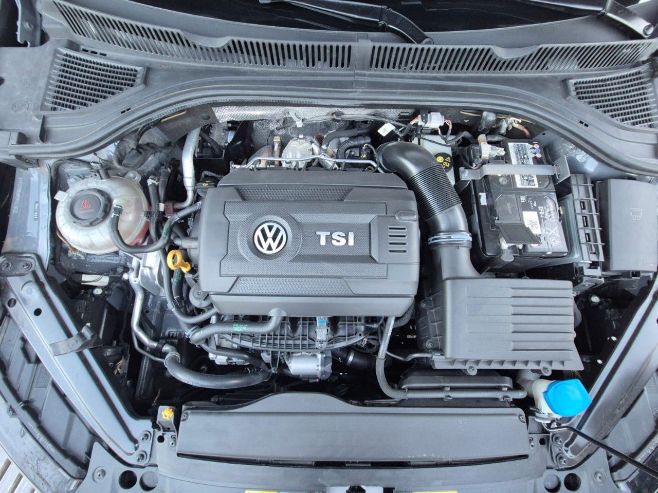 Volkswagen Vento Usado Financiado en Mendoza, deRuedas