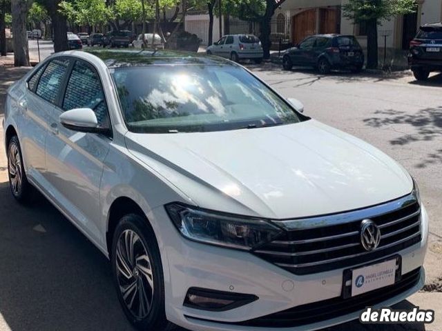 Volkswagen Vento Nuevo en Mendoza, deRuedas