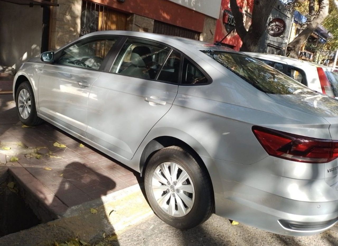 Volkswagen Virtus Usado en Mendoza, deRuedas