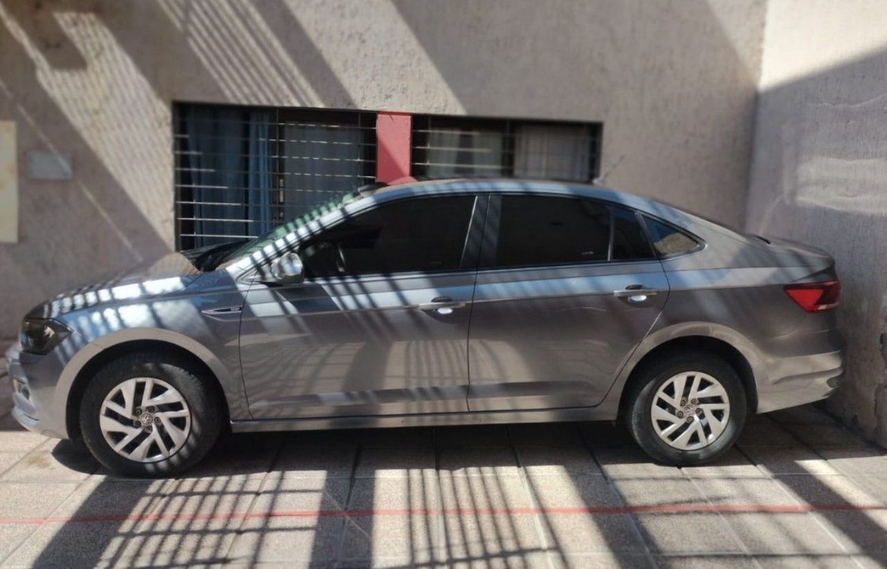 Volkswagen Virtus Usado en Mendoza, deRuedas