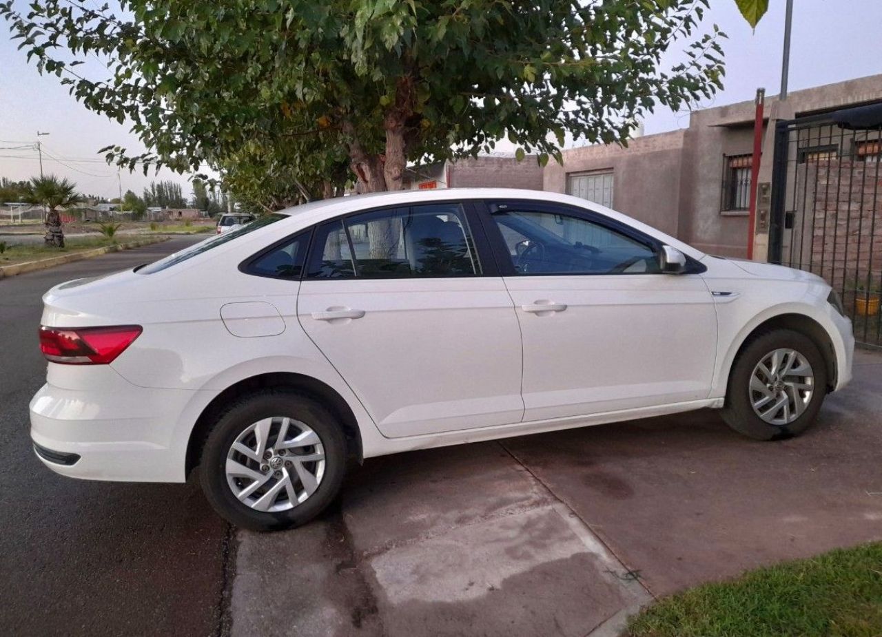 Volkswagen Virtus Usado en Mendoza, deRuedas
