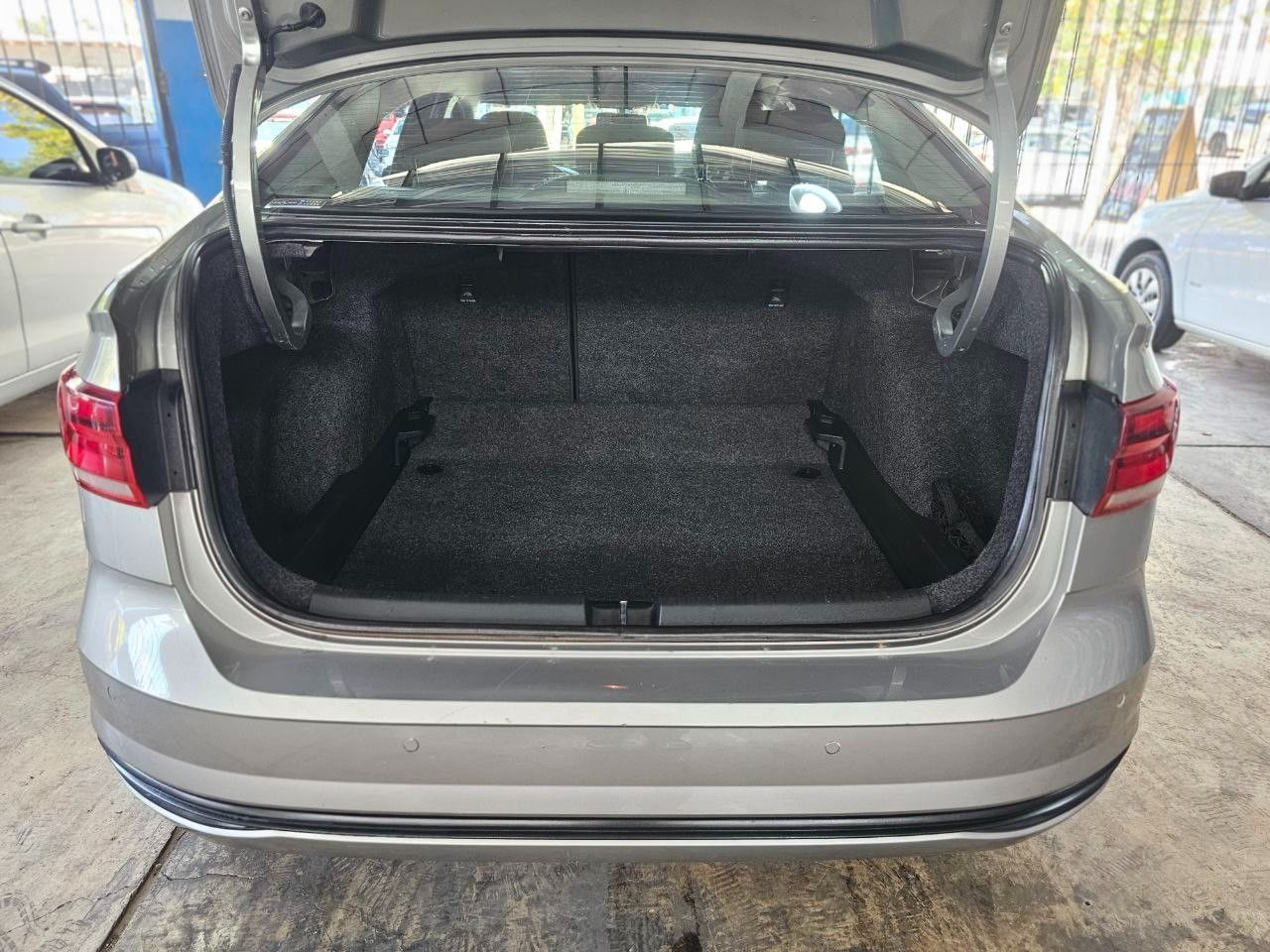 Volkswagen Virtus Usado en Mendoza, deRuedas
