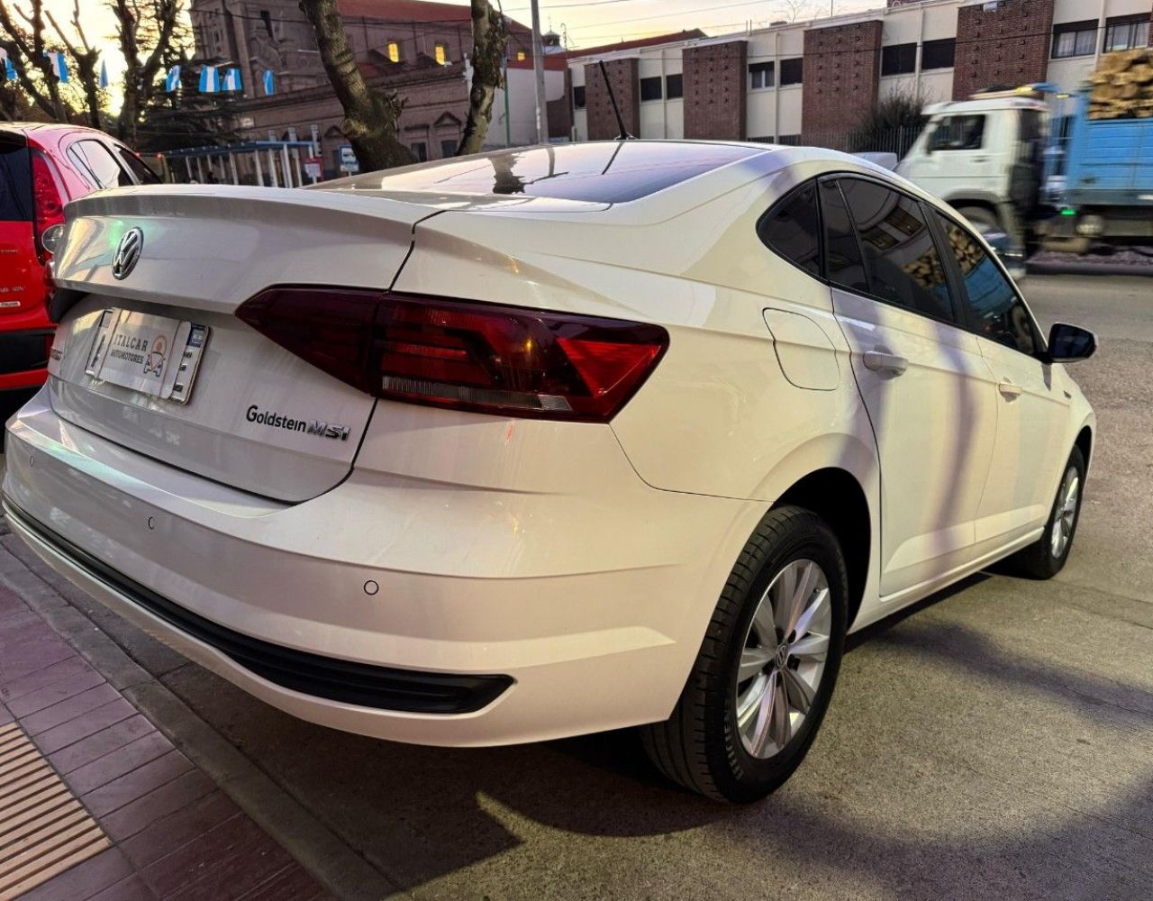 Volkswagen Virtus Usado Financiado en Mendoza, deRuedas