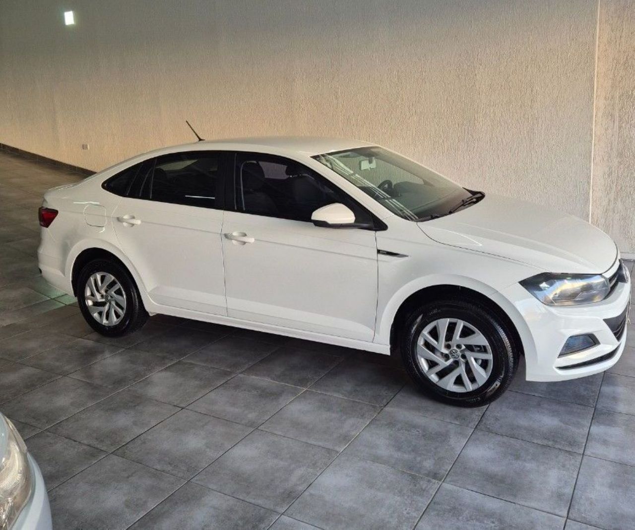 Volkswagen Virtus Usado Financiado en Mendoza, deRuedas
