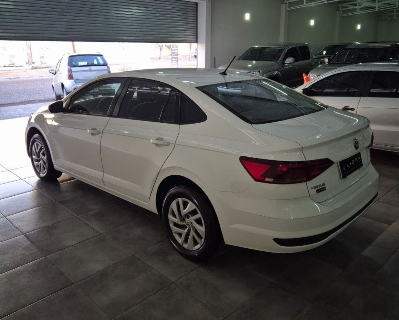 Volkswagen Virtus Usado Financiado en Mendoza, deRuedas