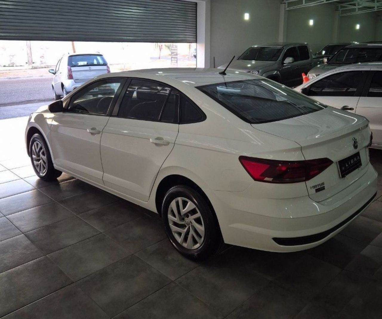 Volkswagen Virtus Usado Financiado en Mendoza, deRuedas