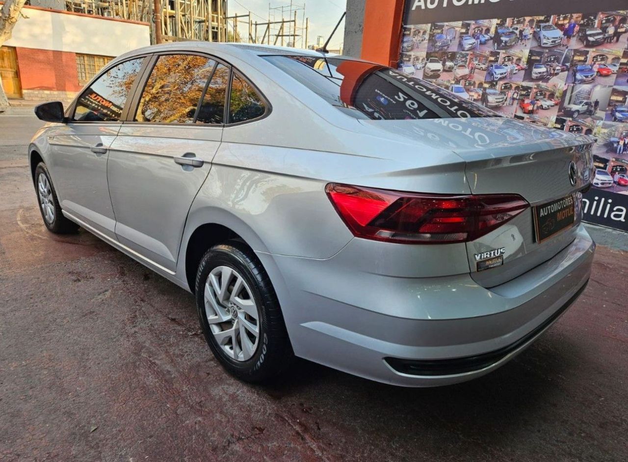 Volkswagen Virtus Usado en Mendoza, deRuedas