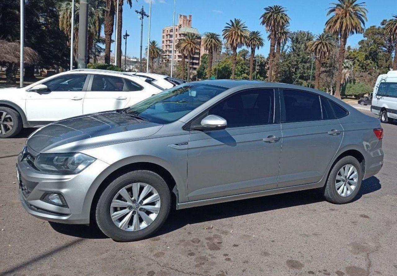 Volkswagen Virtus Usado en Mendoza, deRuedas