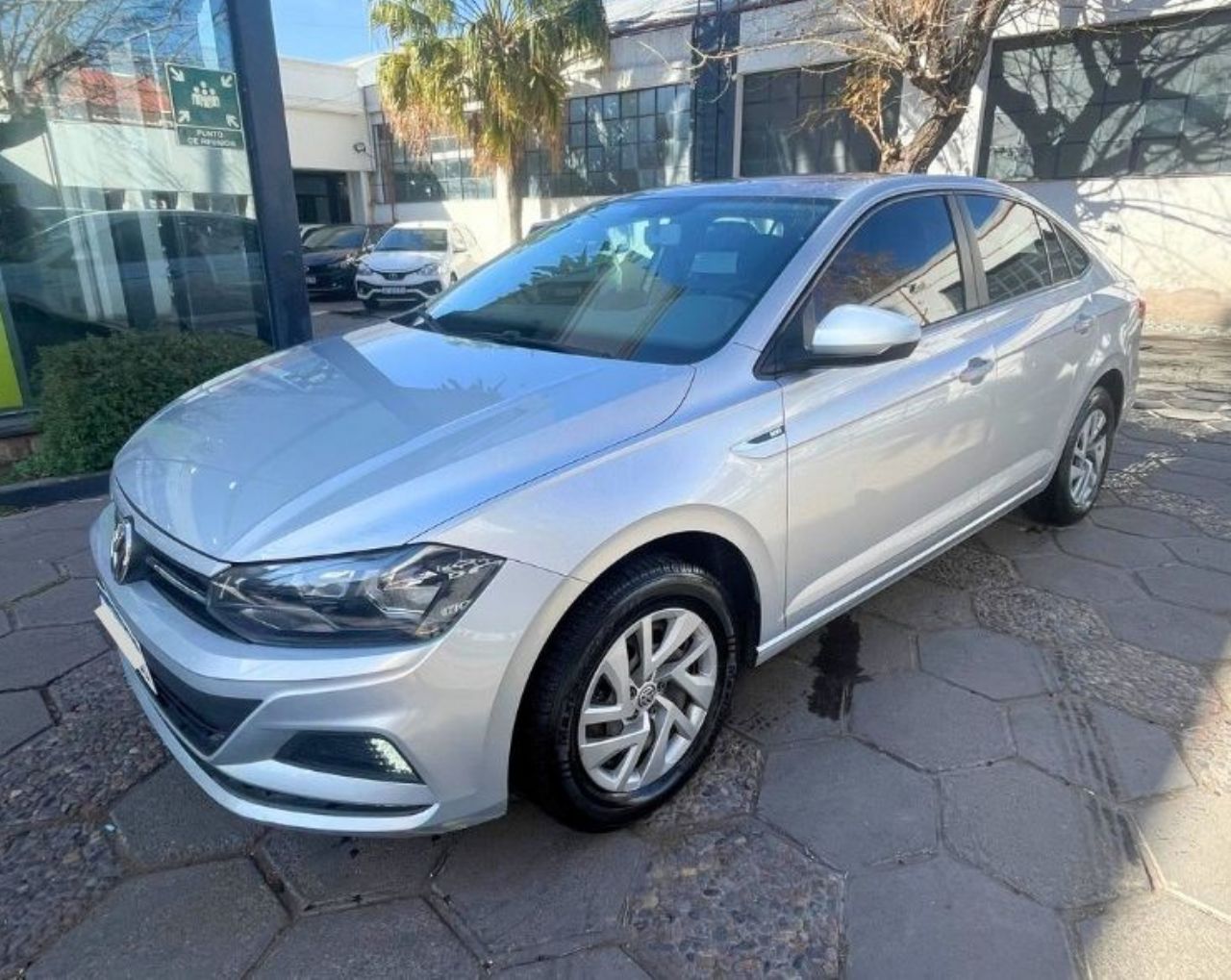Volkswagen Virtus Usado en Mendoza, deRuedas