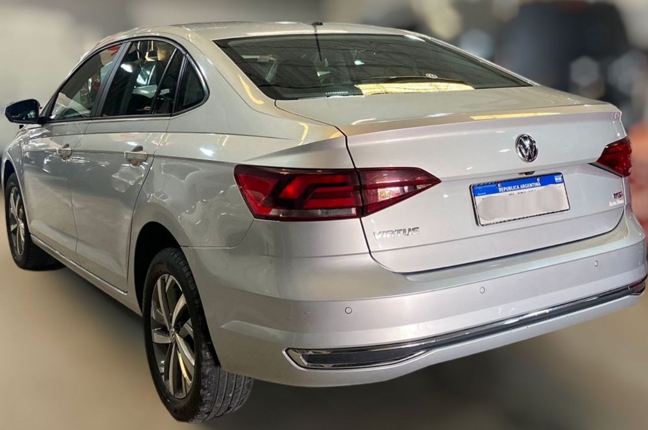 Volkswagen Virtus Usado en Córdoba, deRuedas