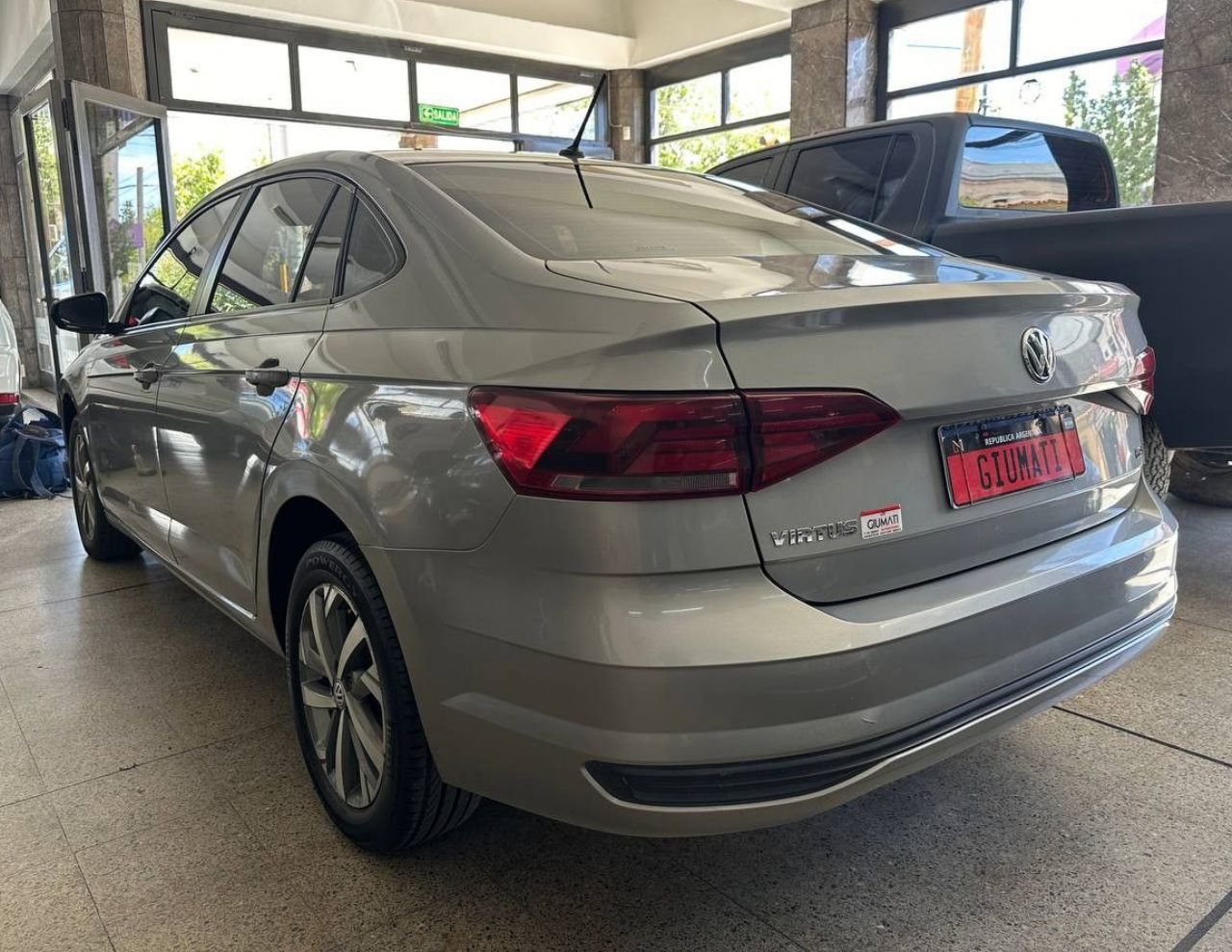 Volkswagen Virtus Usado Financiado en Mendoza, deRuedas