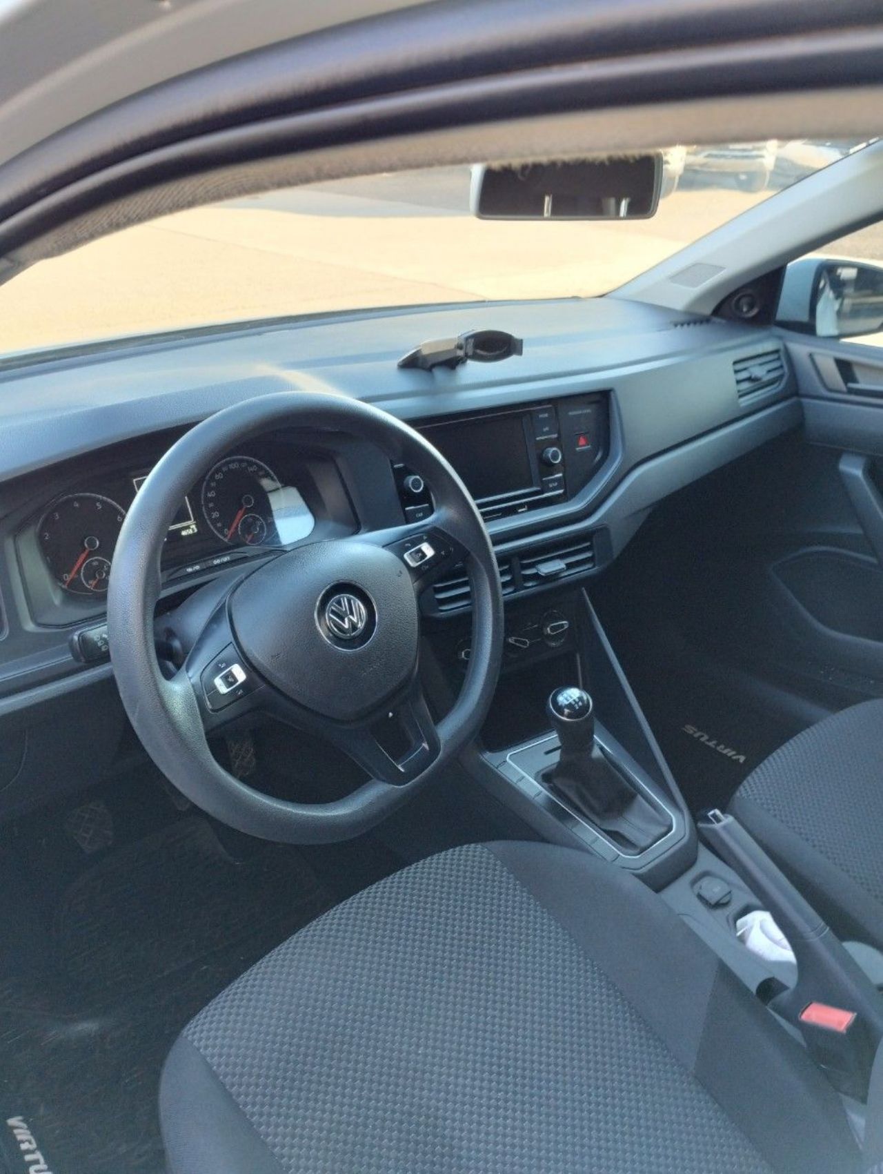Volkswagen Virtus Usado en Mendoza, deRuedas