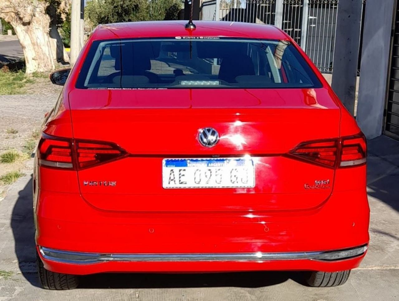 Volkswagen Virtus Usado en San Juan, deRuedas