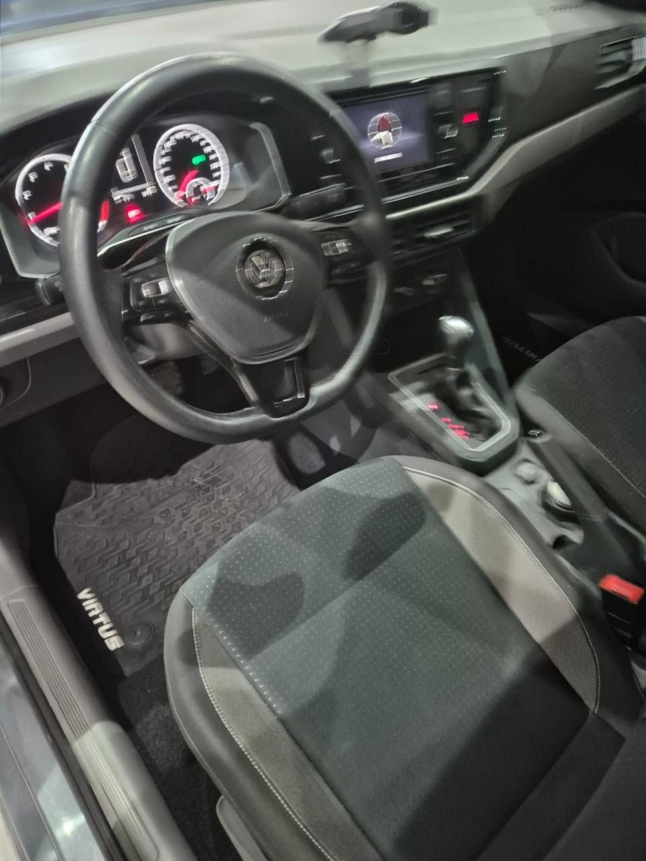 Volkswagen Virtus Usado en Mendoza, deRuedas