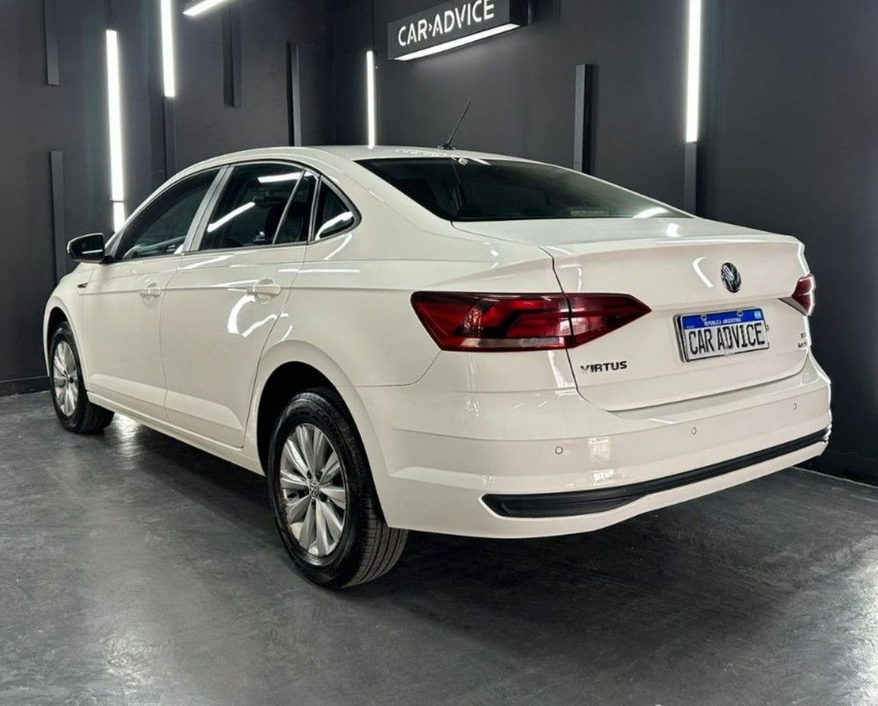 Volkswagen Virtus Usado en Córdoba, deRuedas