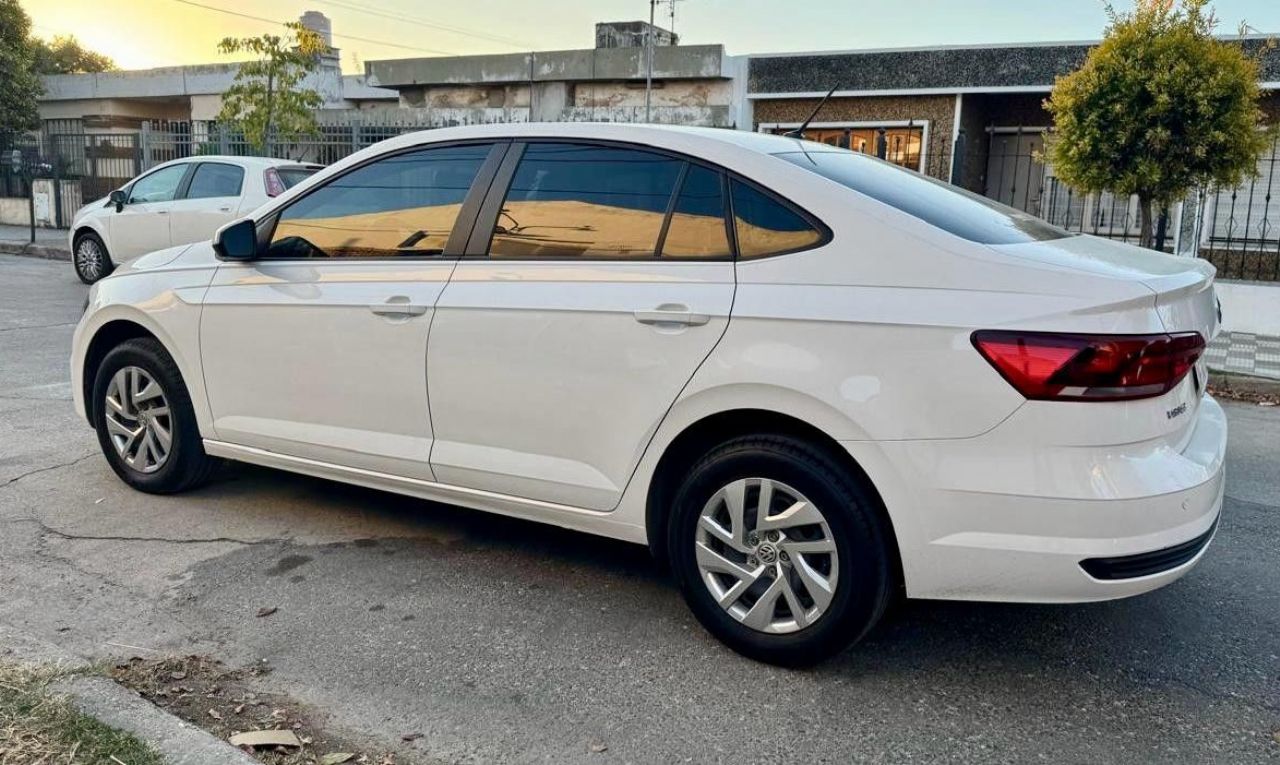 Volkswagen Virtus Usado Financiado en Córdoba, deRuedas