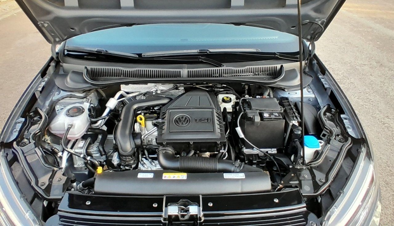 Volkswagen Virtus Usado en Mendoza, deRuedas