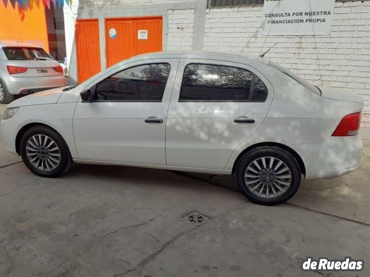 Volkswagen Voyage Usado en Mendoza, deRuedas