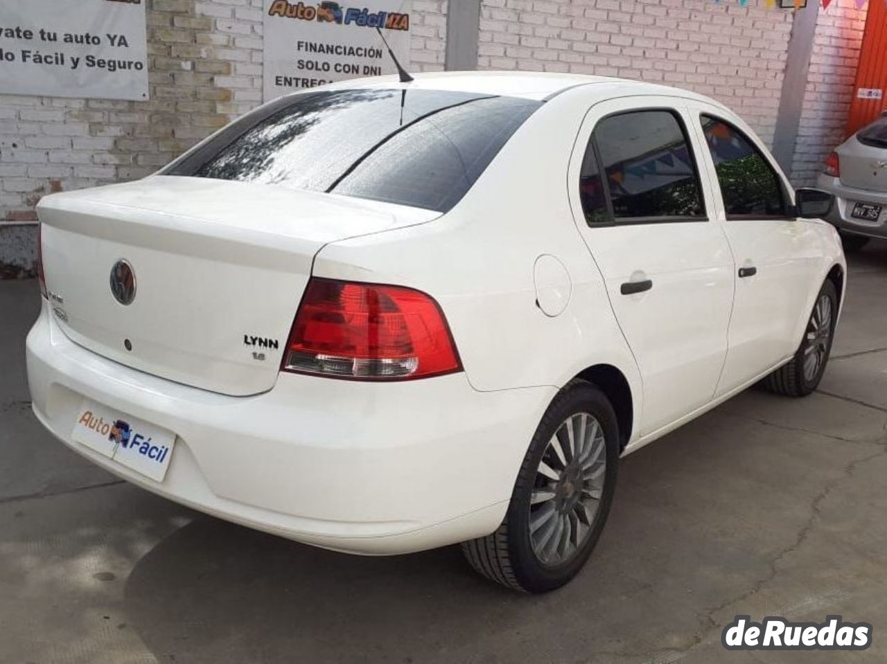 Volkswagen Voyage Usado en Mendoza, deRuedas