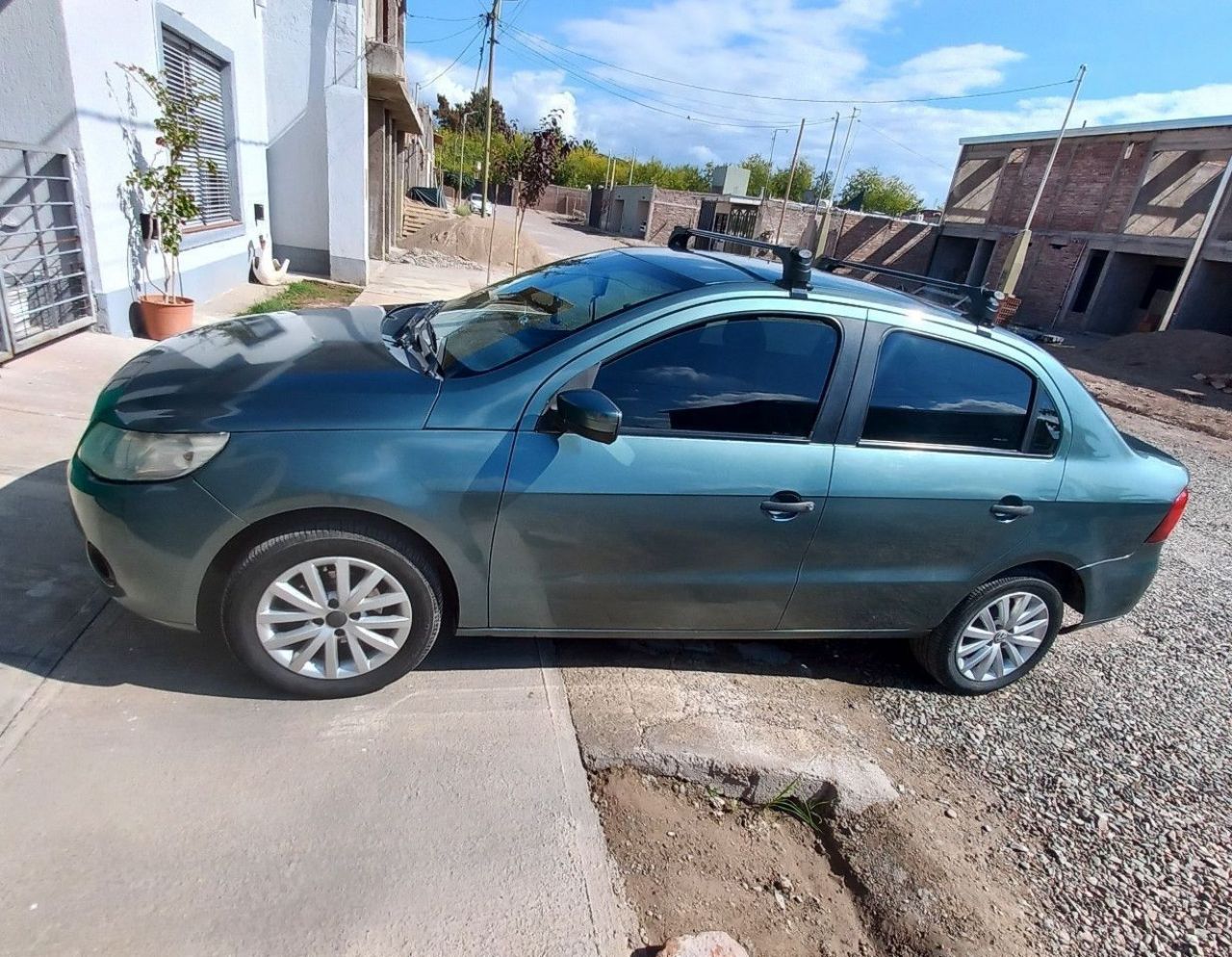 Volkswagen Voyage Usado en Mendoza, deRuedas