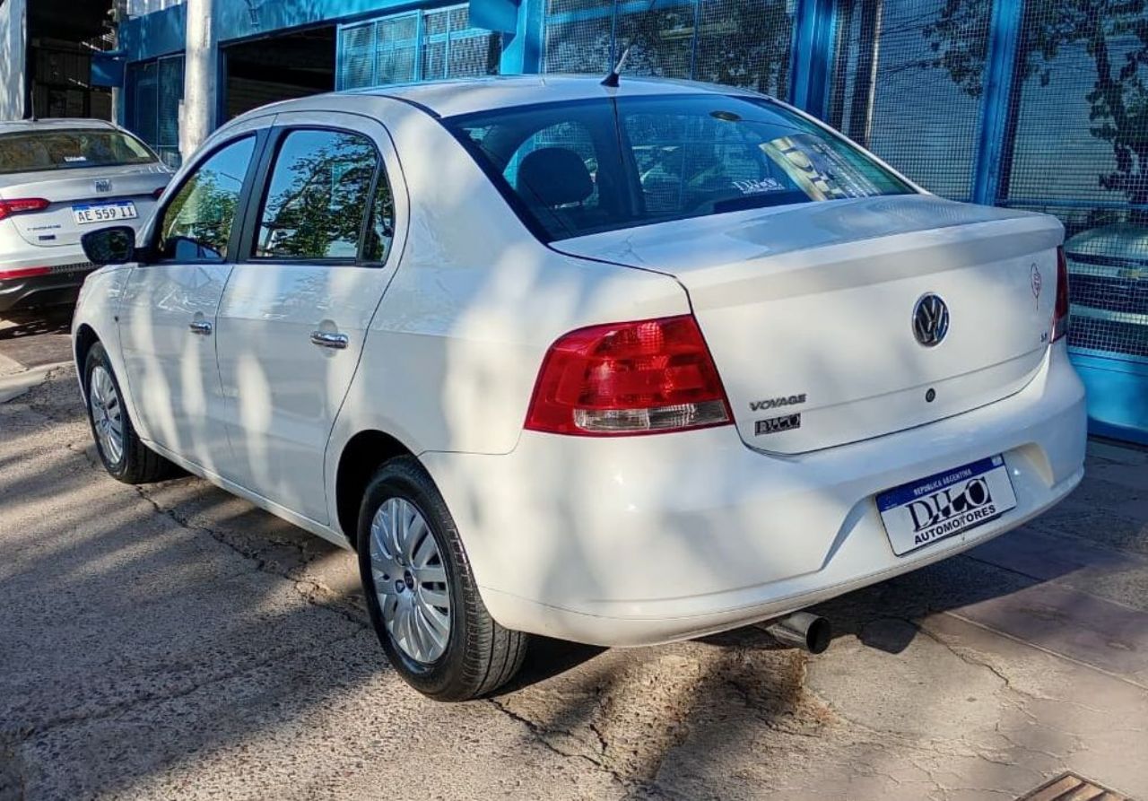 Volkswagen Voyage Usado en Mendoza, deRuedas