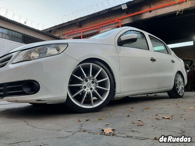 Volkswagen Voyage Usado en Mendoza, deRuedas