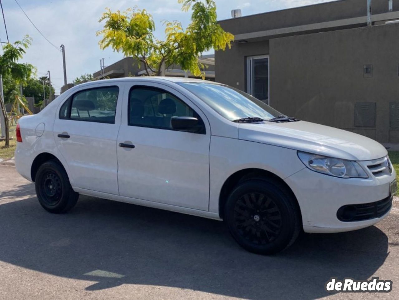 Volkswagen Voyage Usado en Mendoza, deRuedas