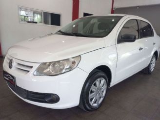 Volkswagen Voyage Usado en Mendoza Financiado