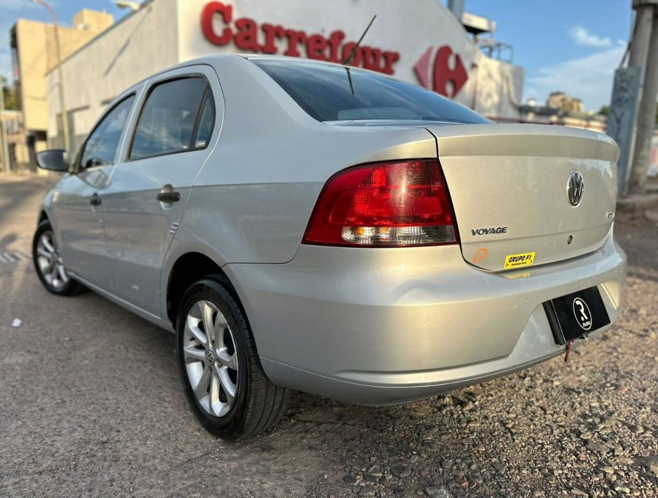 Volkswagen Voyage Usado Financiado en Mendoza, deRuedas