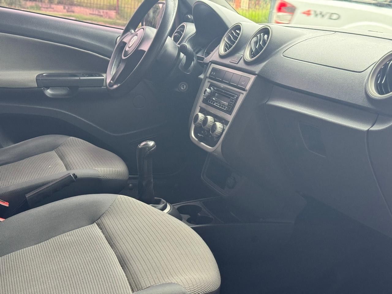 Volkswagen Voyage Usado en Córdoba, deRuedas