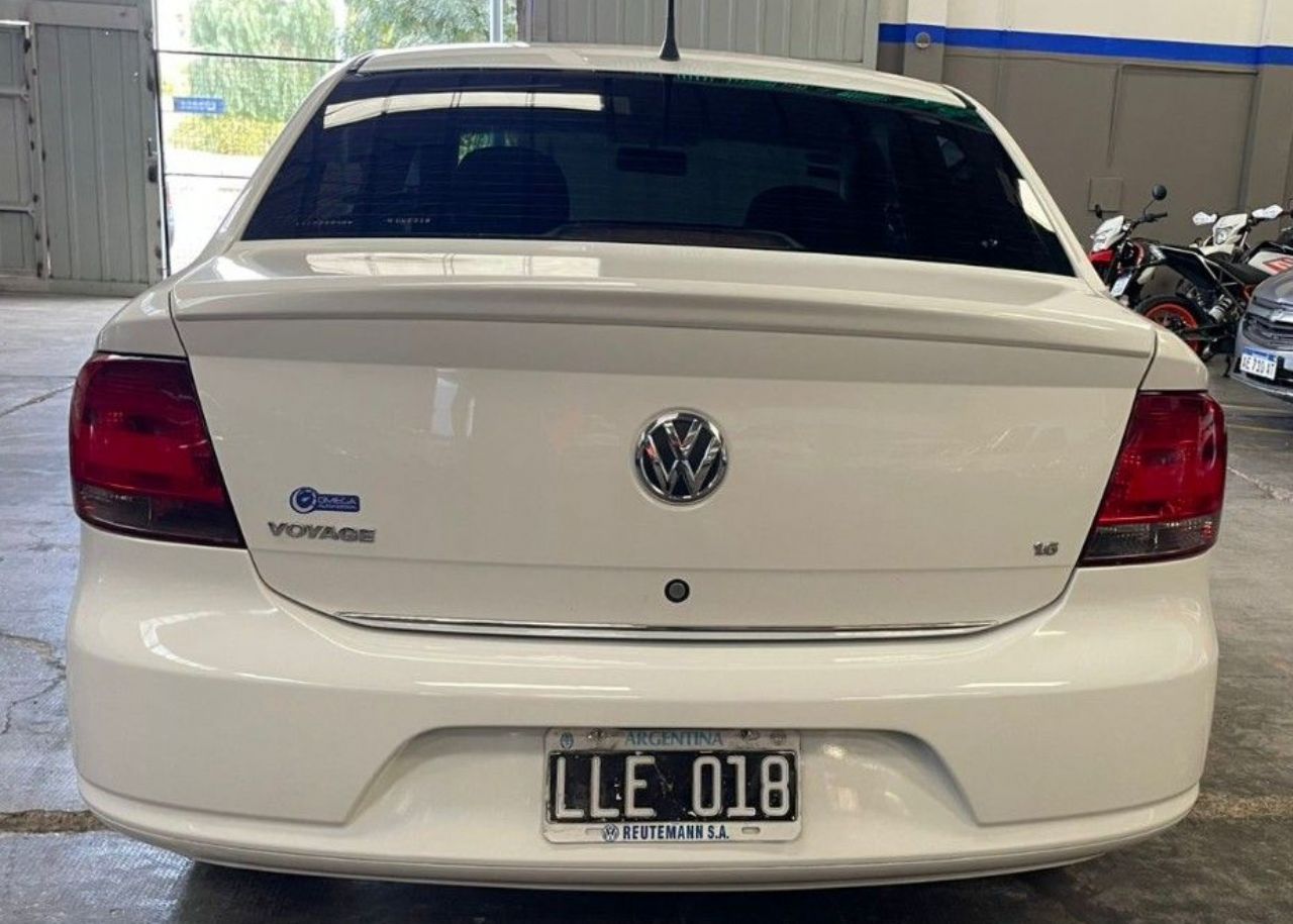 Volkswagen Voyage Usado Financiado en Mendoza, deRuedas