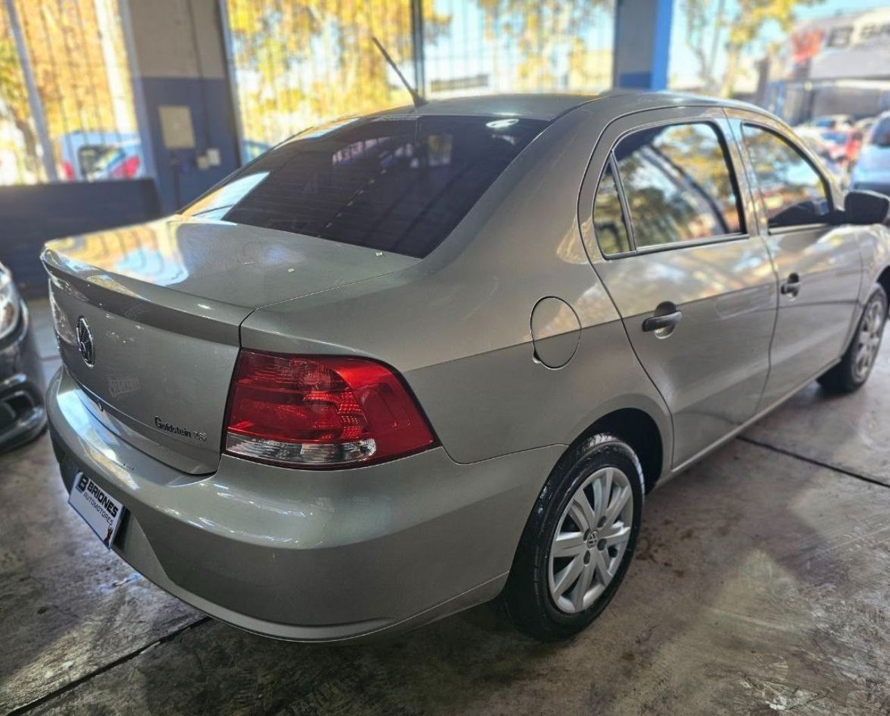 Volkswagen Voyage Usado en Mendoza, deRuedas