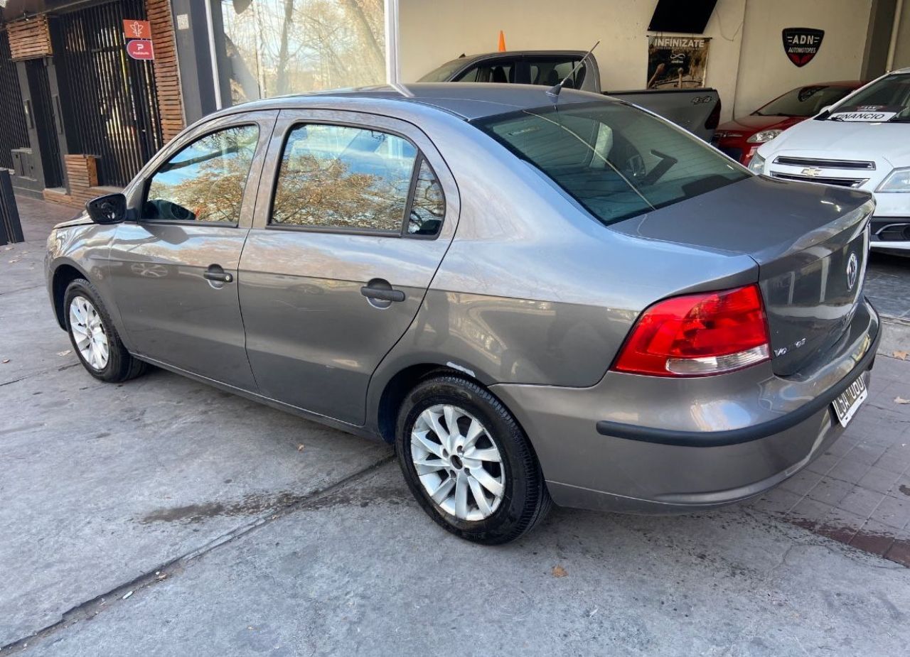 Volkswagen Voyage Usado en Mendoza, deRuedas