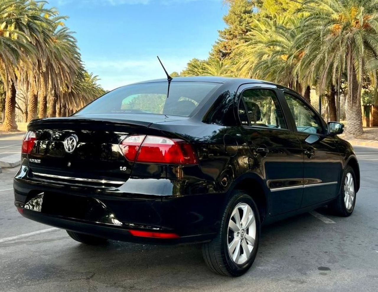 Volkswagen Voyage Usado en Mendoza, deRuedas