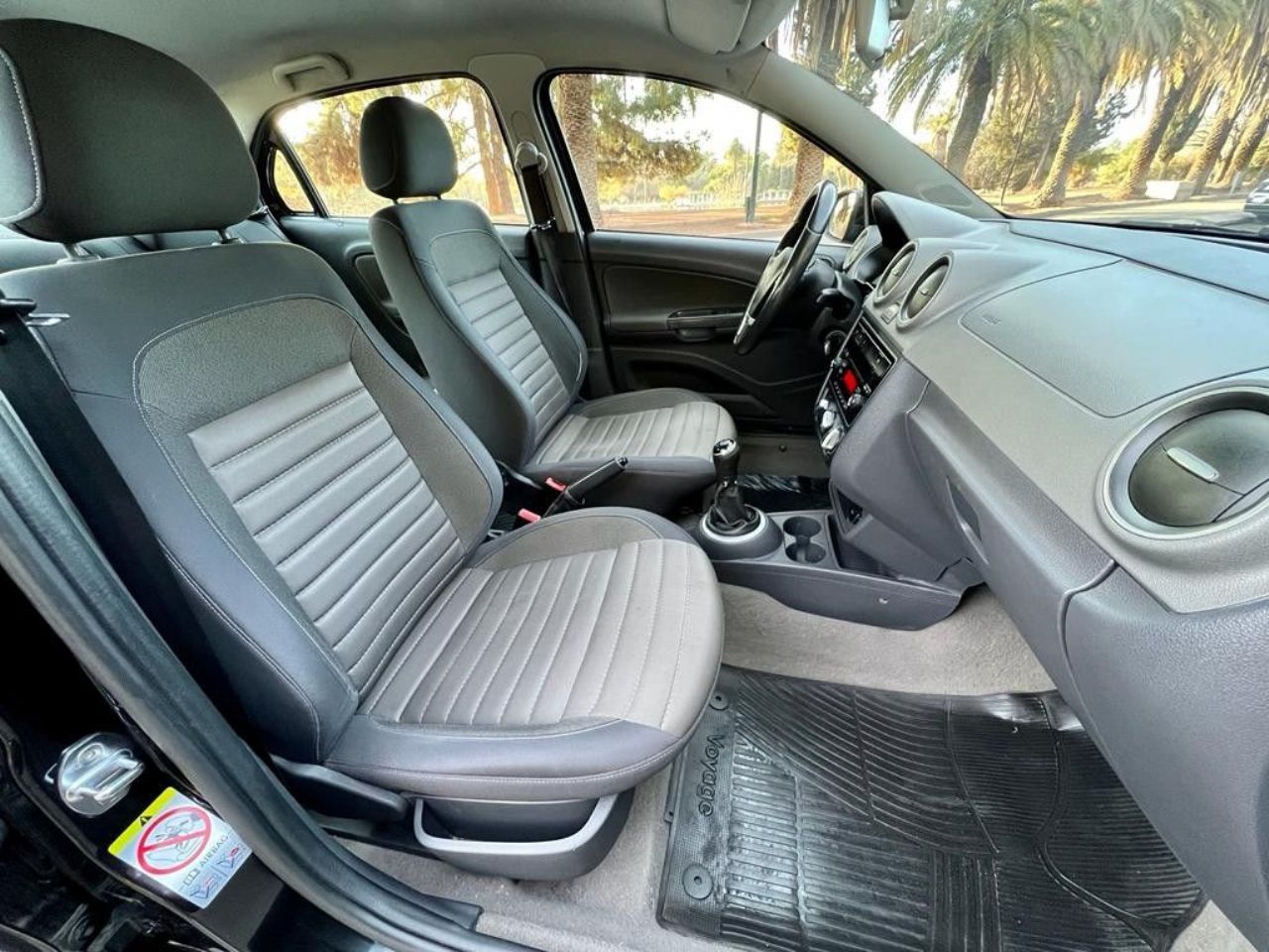Volkswagen Voyage Usado en Mendoza, deRuedas