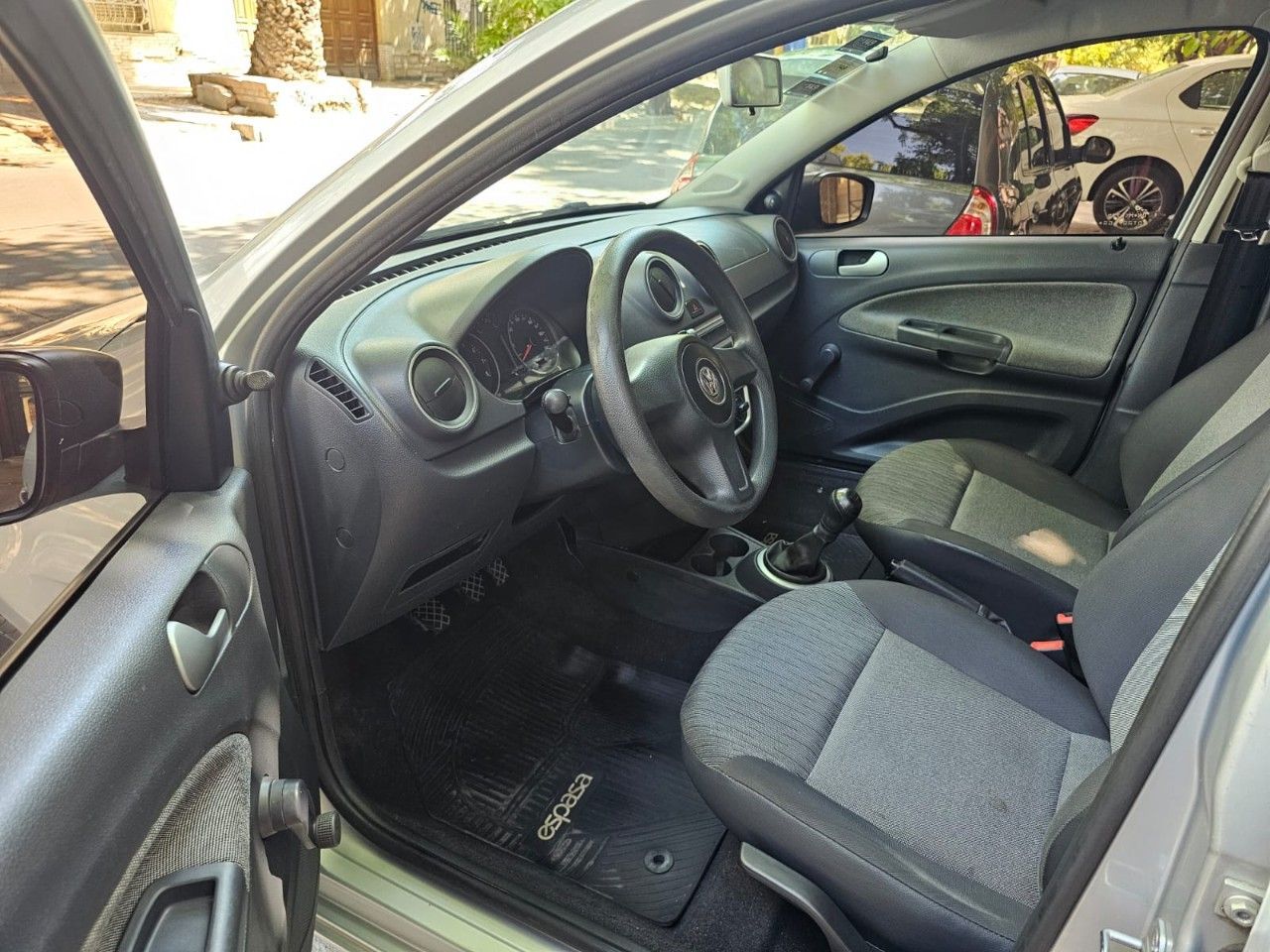 Volkswagen Voyage Usado Financiado en Mendoza, deRuedas