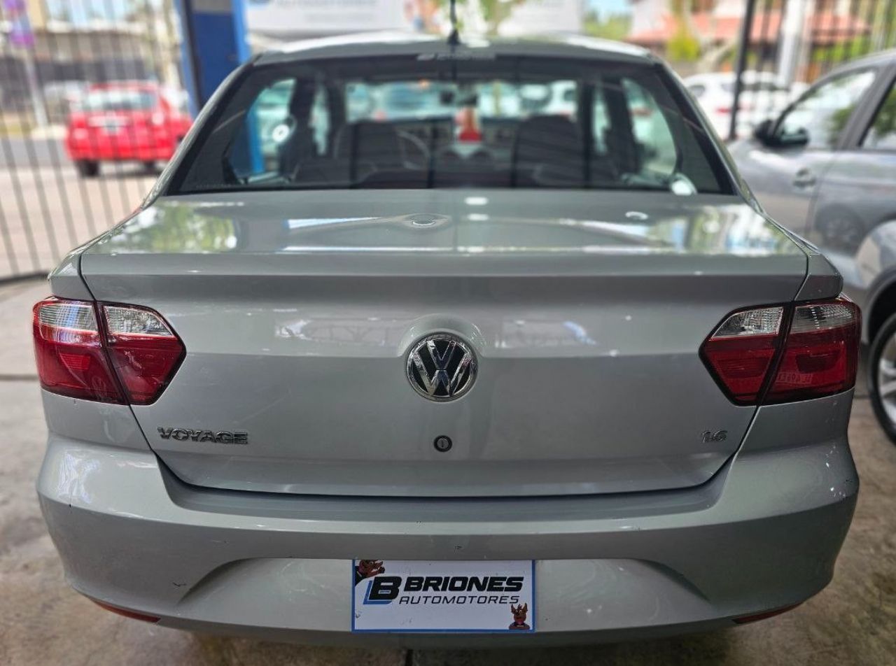 Volkswagen Voyage Usado en Mendoza, deRuedas