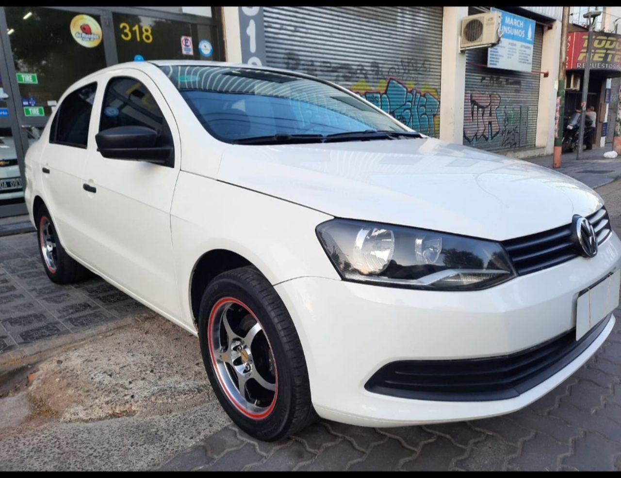 Volkswagen Voyage Usado en Mendoza, deRuedas