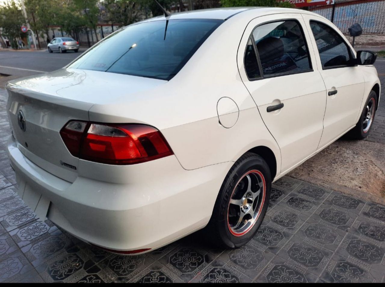 Volkswagen Voyage Usado en Mendoza, deRuedas