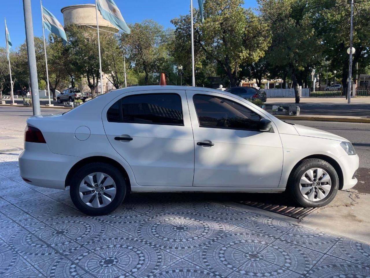 Volkswagen Voyage Usado Financiado en Mendoza, deRuedas