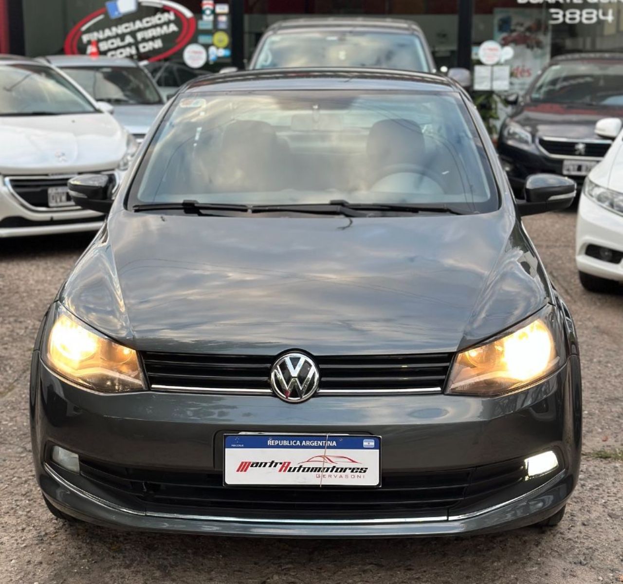 Volkswagen Voyage Usado Financiado en Córdoba, deRuedas